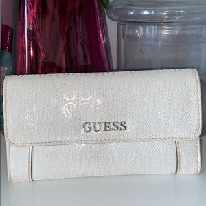 Guess wallet